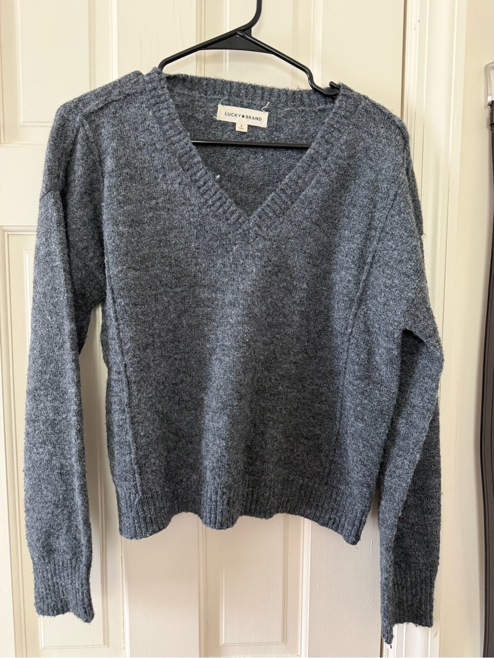 Lucky Brand Women's Dark Gray V-Neck Sweater